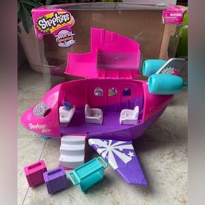 Shopkins World Vacation Airplane